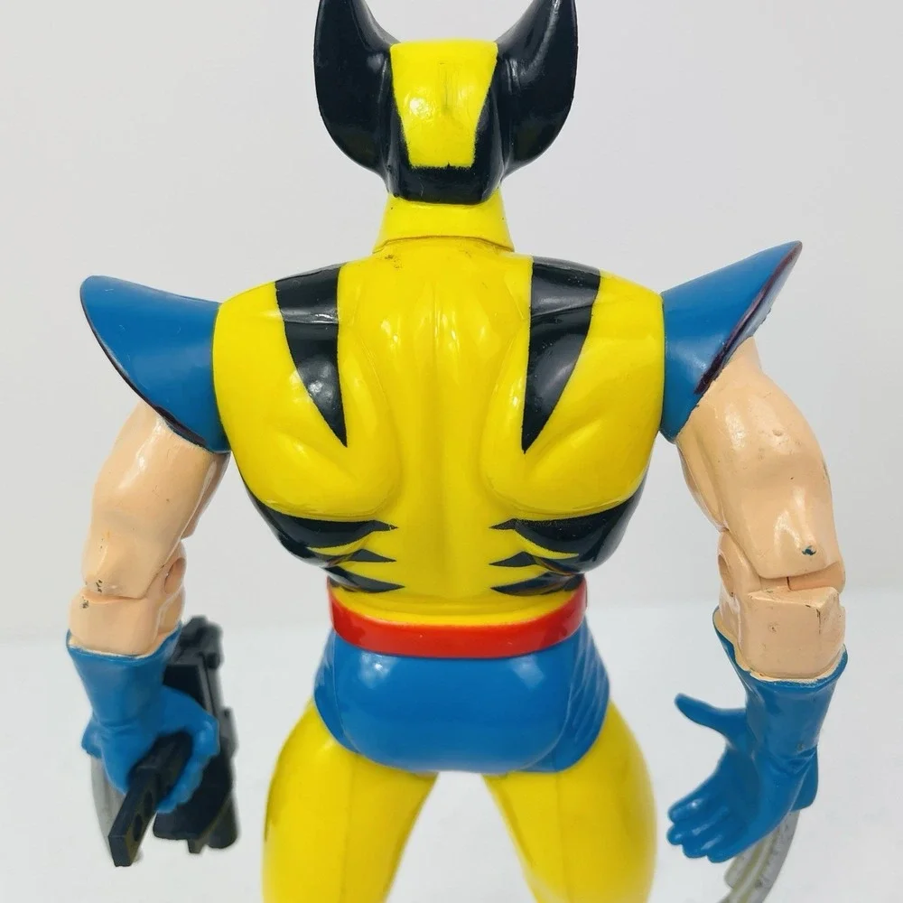 Toy Biz Deluxe Wolverine Action Figure 10 inch 1993 Marvel Uncanny X-Men
